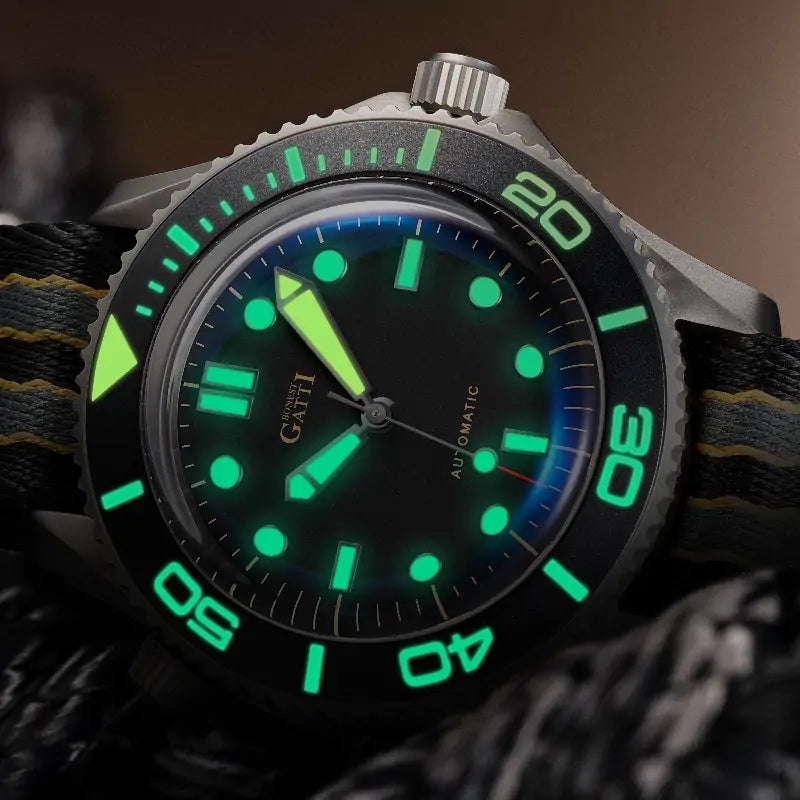 BG8001 Submariner Style Automatic Watch