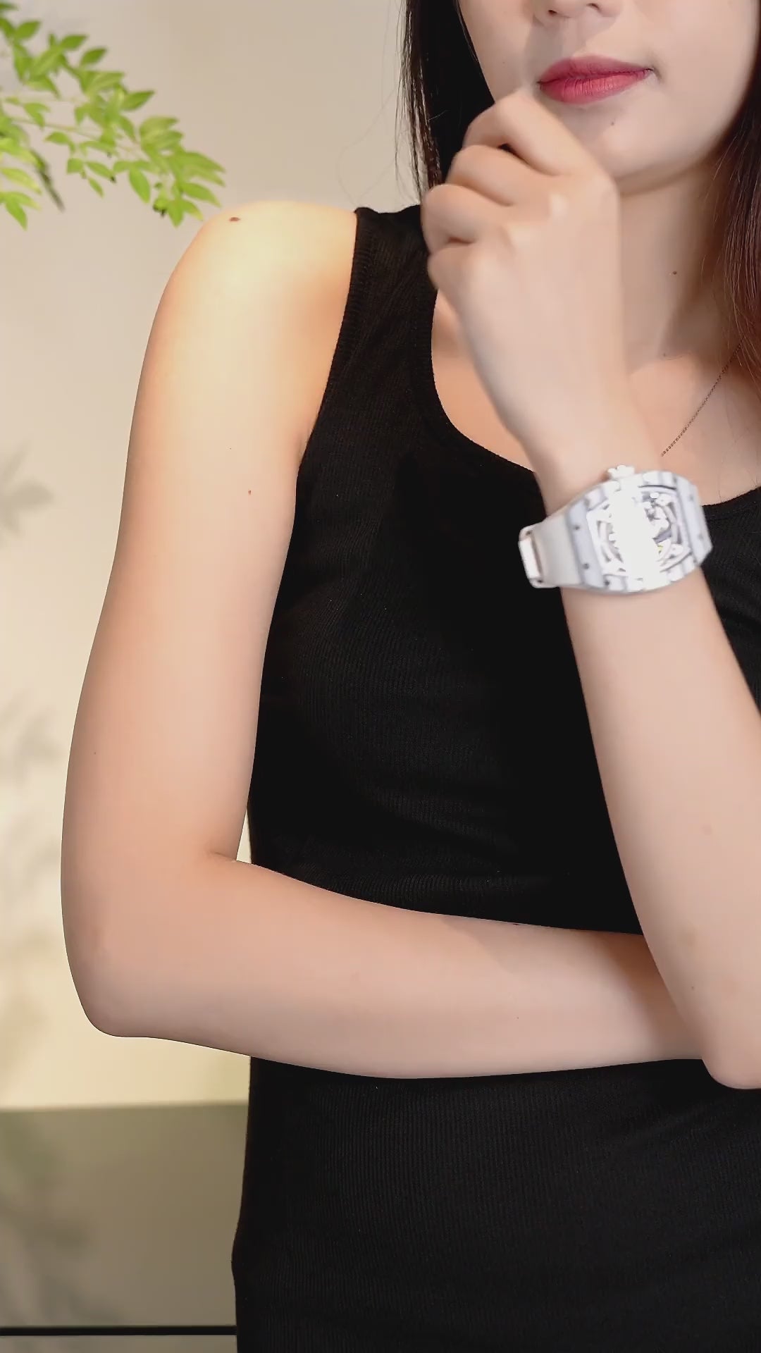 BG9004 Carbon Fiber Tonneau Automatic Watch